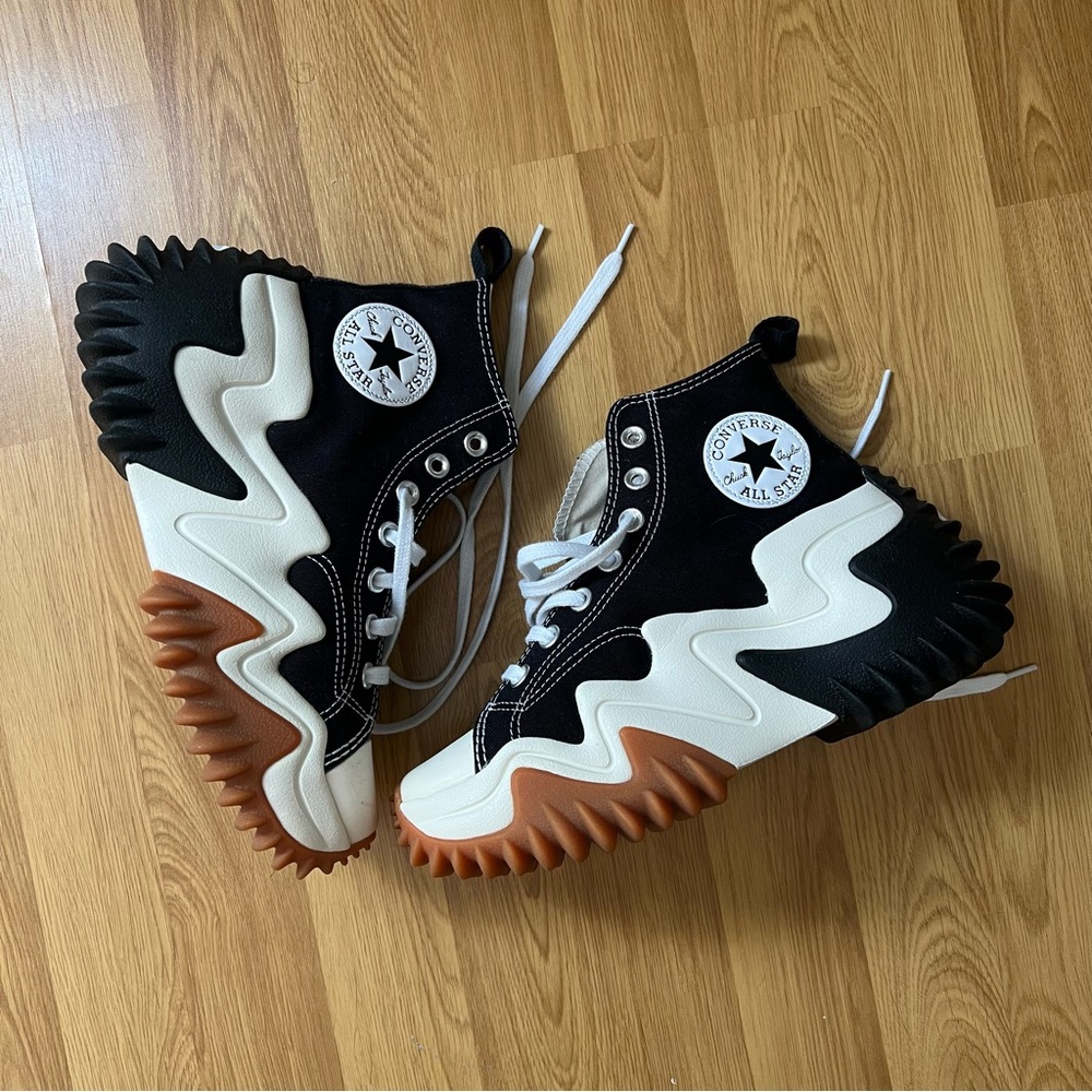 LIKE NEW Converse CX Platform Sneakers
